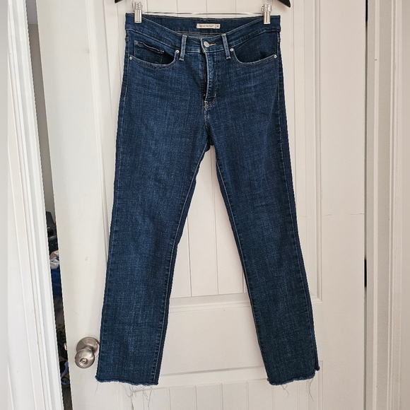 Levi denim 314 shaping straight leg jeans - Picture 1 of 4